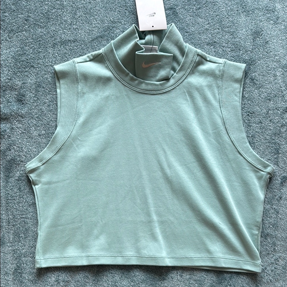 Nike Women's Teal Sleeveless Top NWT